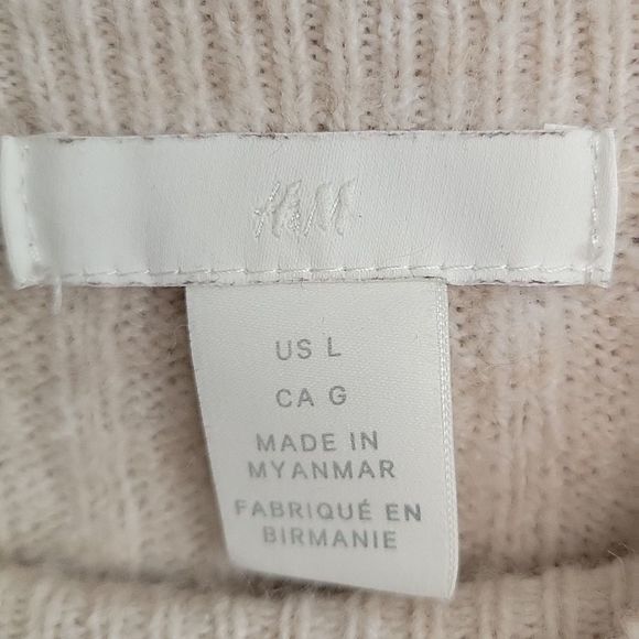 H&M Soft Cozy Sweater Beige Woman Large Wool Blend Dropped Shoulder Crop… - Picture 3 of 8